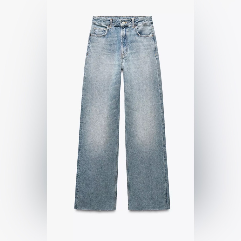 Zara High Rise Wide Leg NWT Jeans Size 6